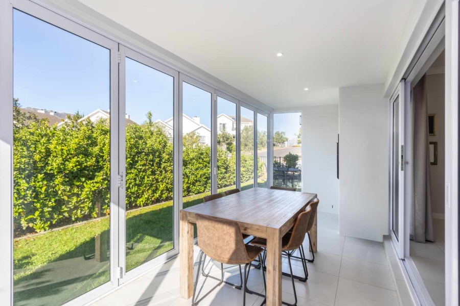 3 Bedroom Property for Sale in Val De Vie Estate Western Cape